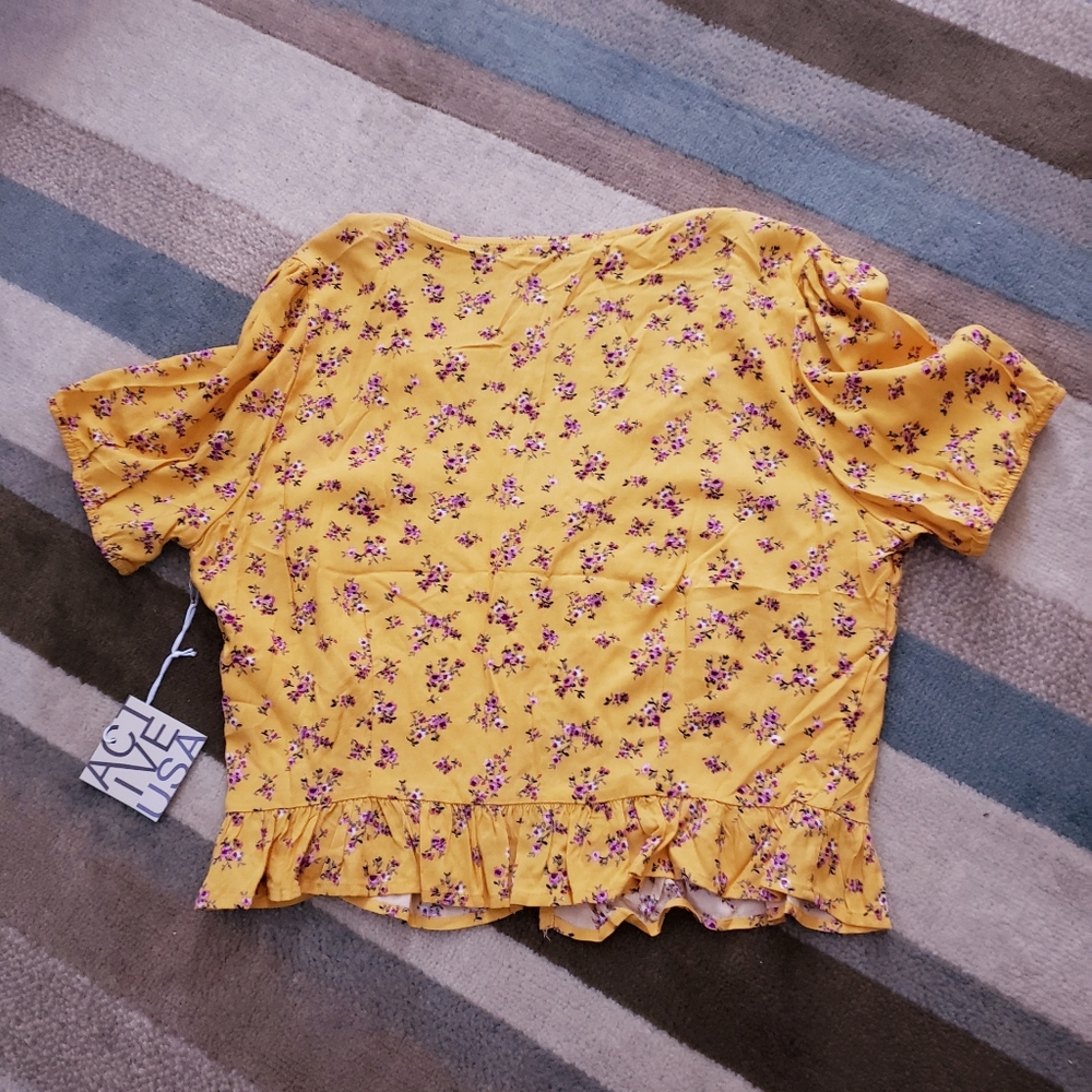Floral top - Picture 3 of 4